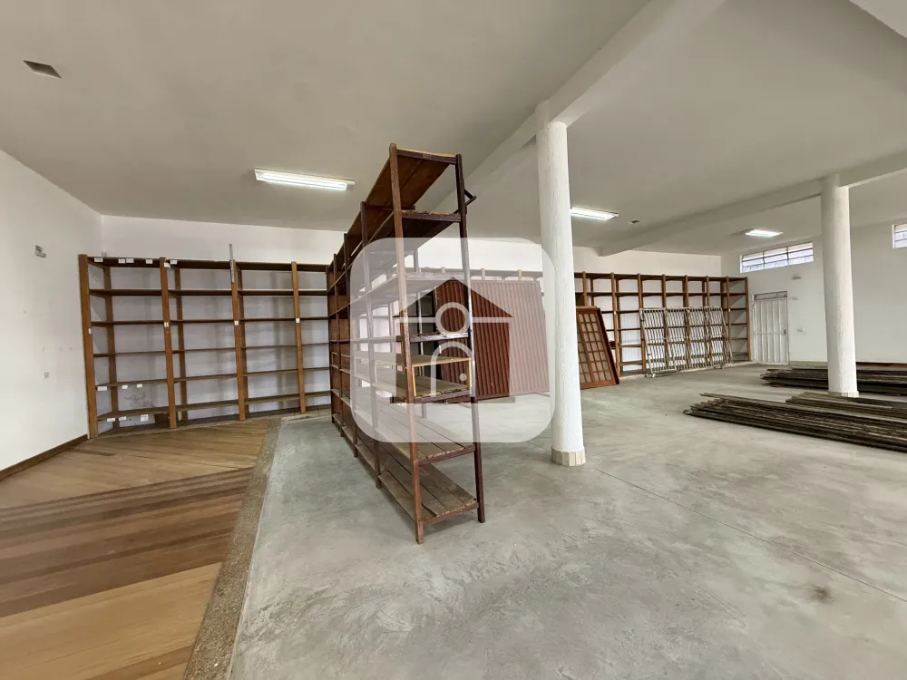 Alugar Comercial / Barrac&atilde;o em Uberl&acirc;ndia R$ 10.000,00 - Foto 8