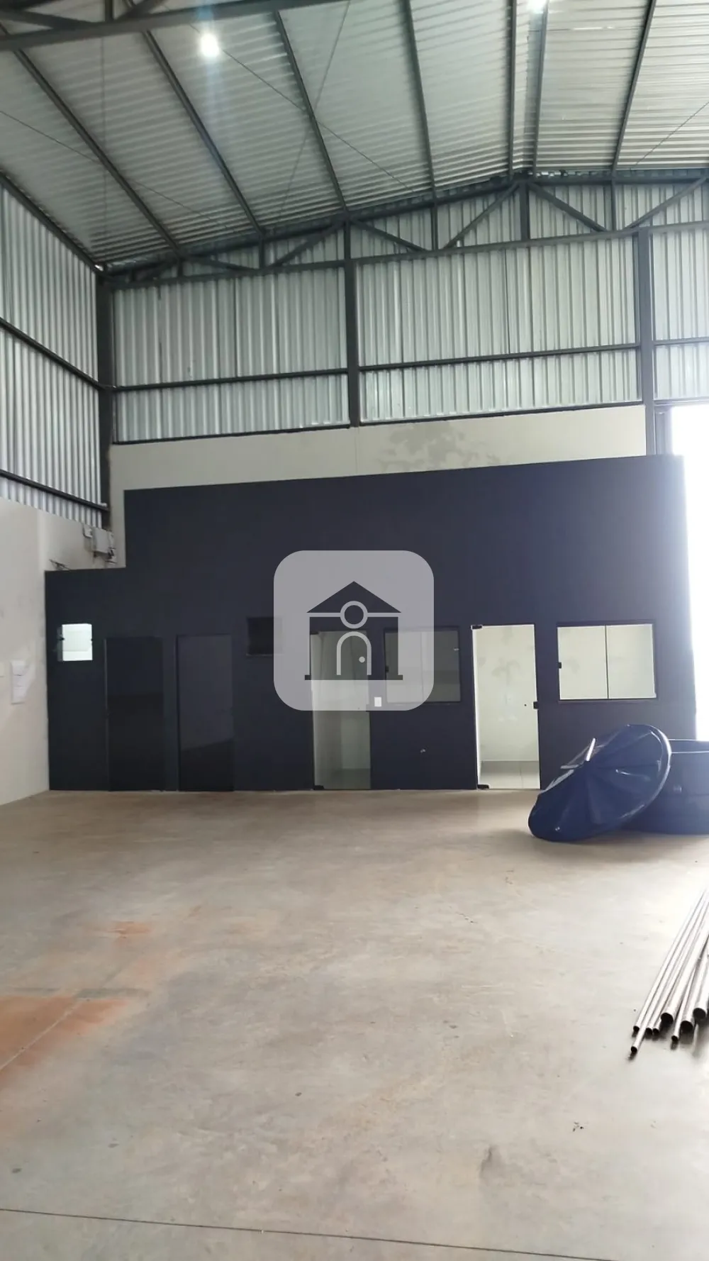 Comprar Comercial / Galp&atilde;o em Uberl&acirc;ndia R$ 2.300.000,00 - Foto 2