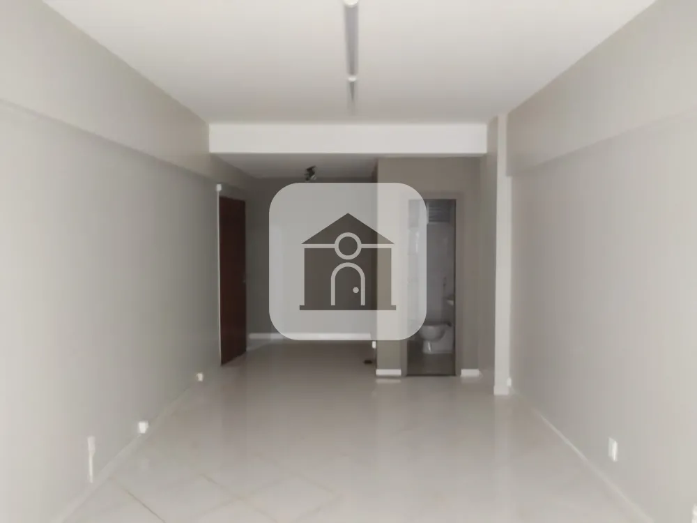 Alugar Comercial / Sala Comercial em Uberl&acirc;ndia R$ 700,00 - Foto 1