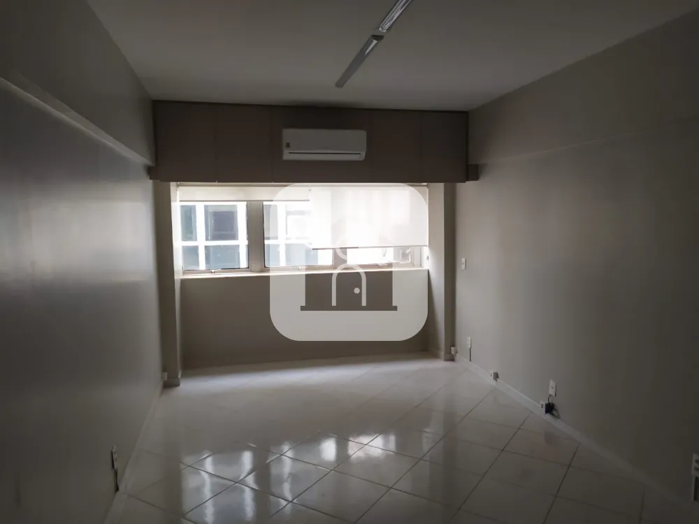 Alugar Comercial / Sala Comercial em Uberl&acirc;ndia R$ 700,00 - Foto 2