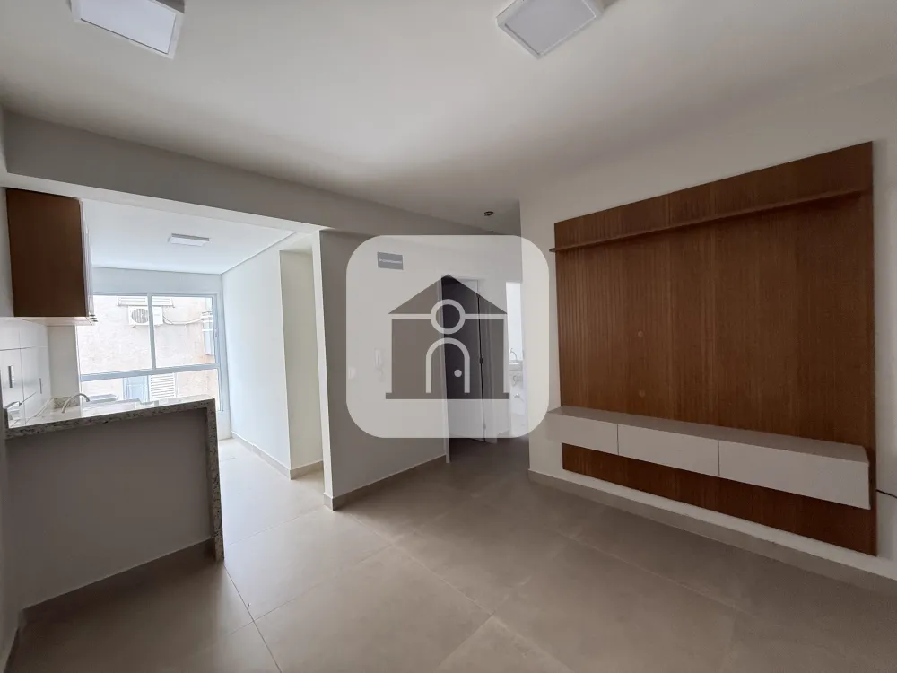 Alugar Apartamento / Padr&atilde;o em Uberl&acirc;ndia R$ 1.900,00 - Foto 2