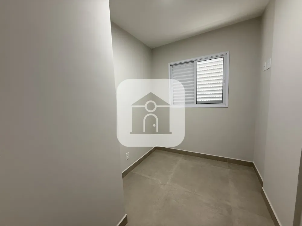 Alugar Apartamento / Padr&atilde;o em Uberl&acirc;ndia R$ 1.900,00 - Foto 14