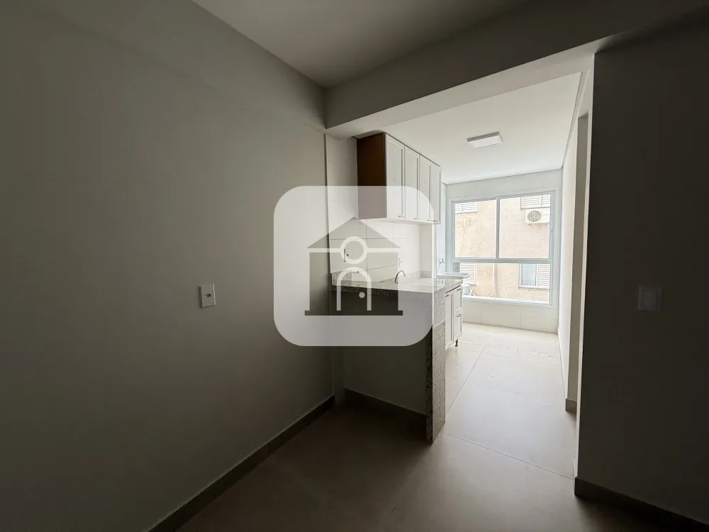 Alugar Apartamento / Padr&atilde;o em Uberl&acirc;ndia R$ 1.900,00 - Foto 23