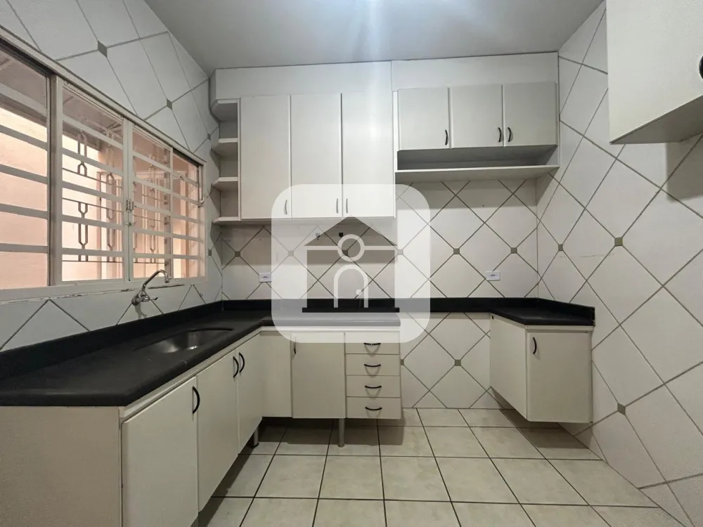 Alugar Casa / Padr&atilde;o em Uberl&acirc;ndia R$ 3.700,00 - Foto 21