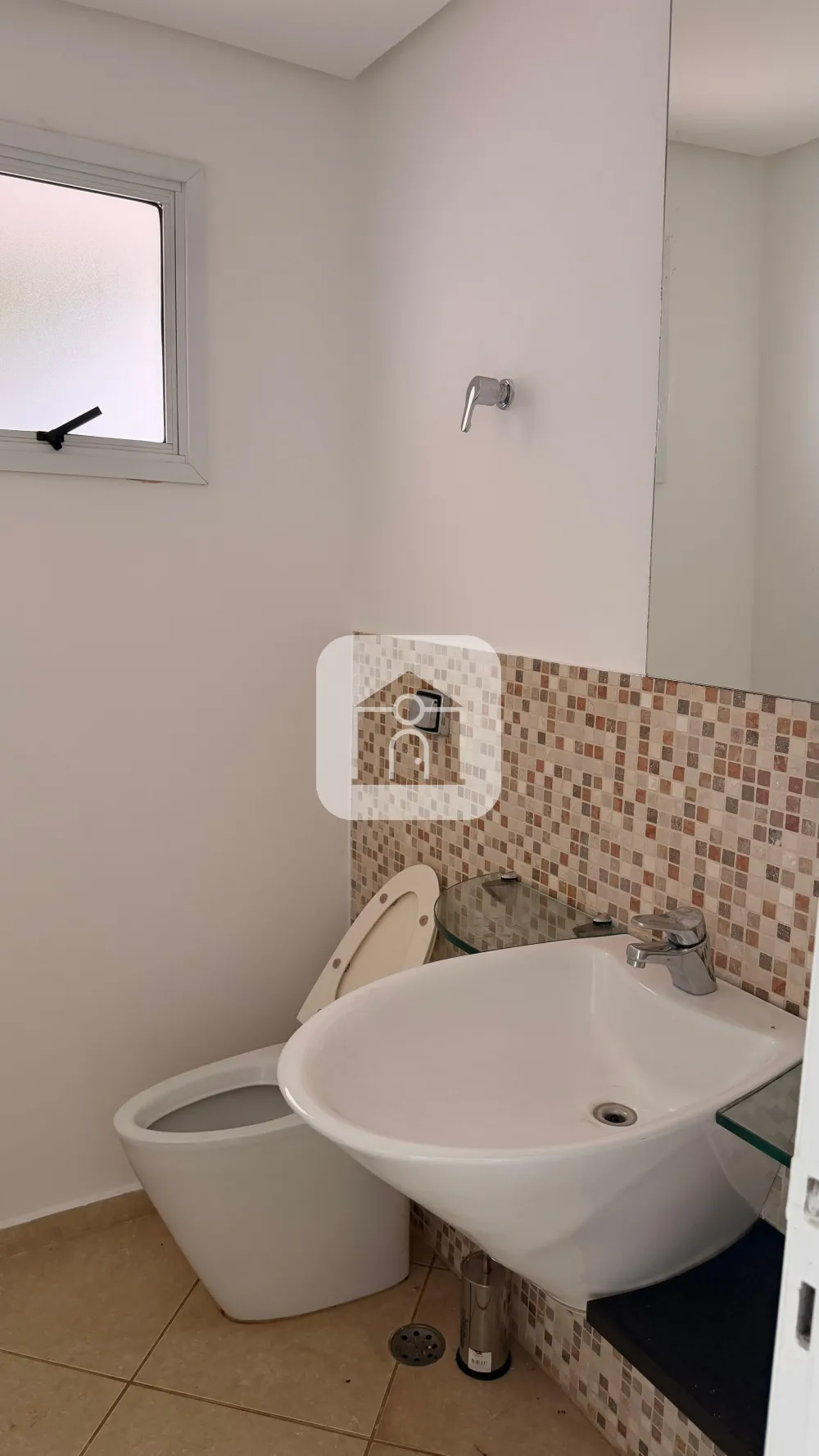 Alugar Casa / Padr&atilde;o em Uberl&acirc;ndia R$ 8.900,00 - Foto 16