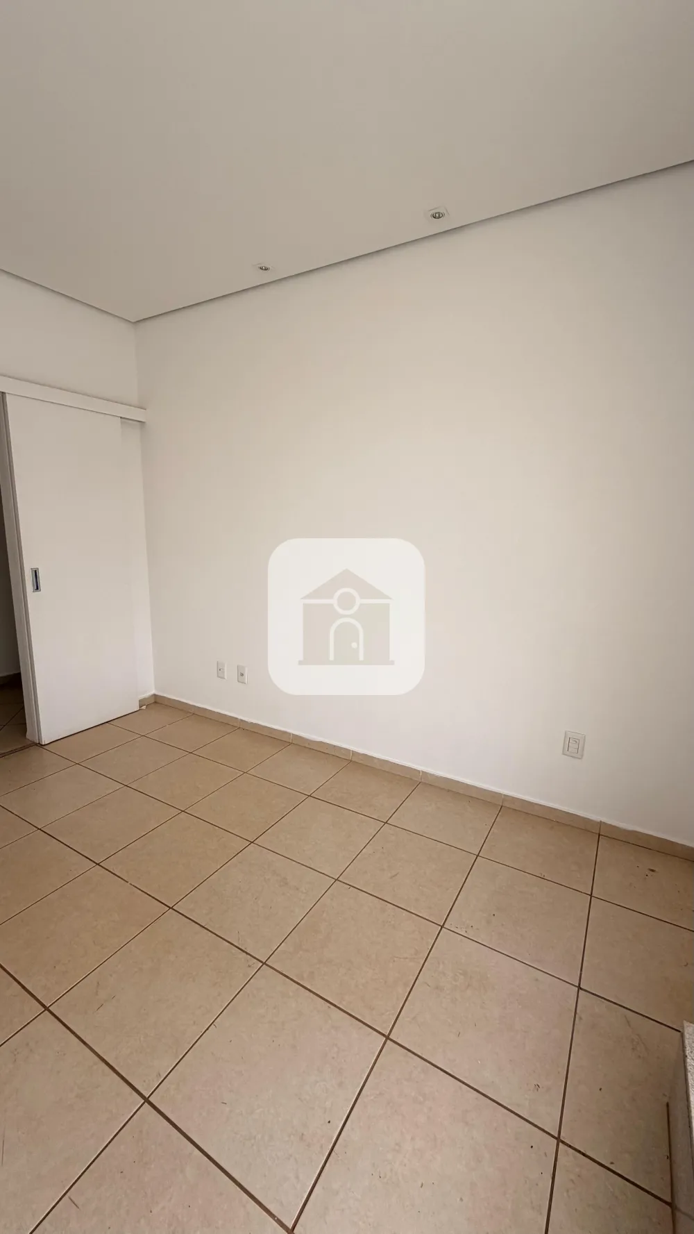 Alugar Casa / Padr&atilde;o em Uberl&acirc;ndia R$ 8.900,00 - Foto 19
