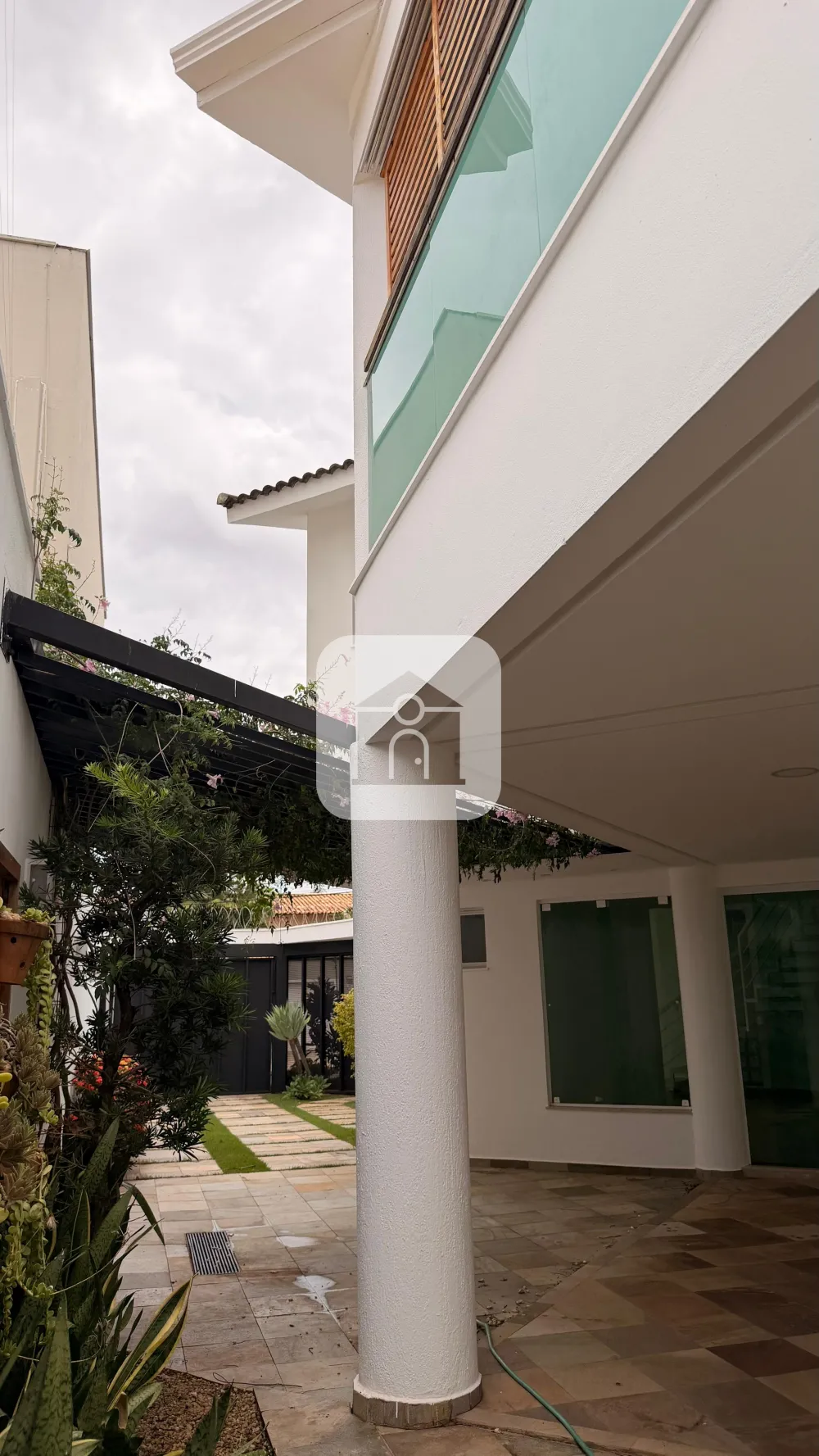 Alugar Casa / Padr&atilde;o em Uberl&acirc;ndia R$ 8.900,00 - Foto 29