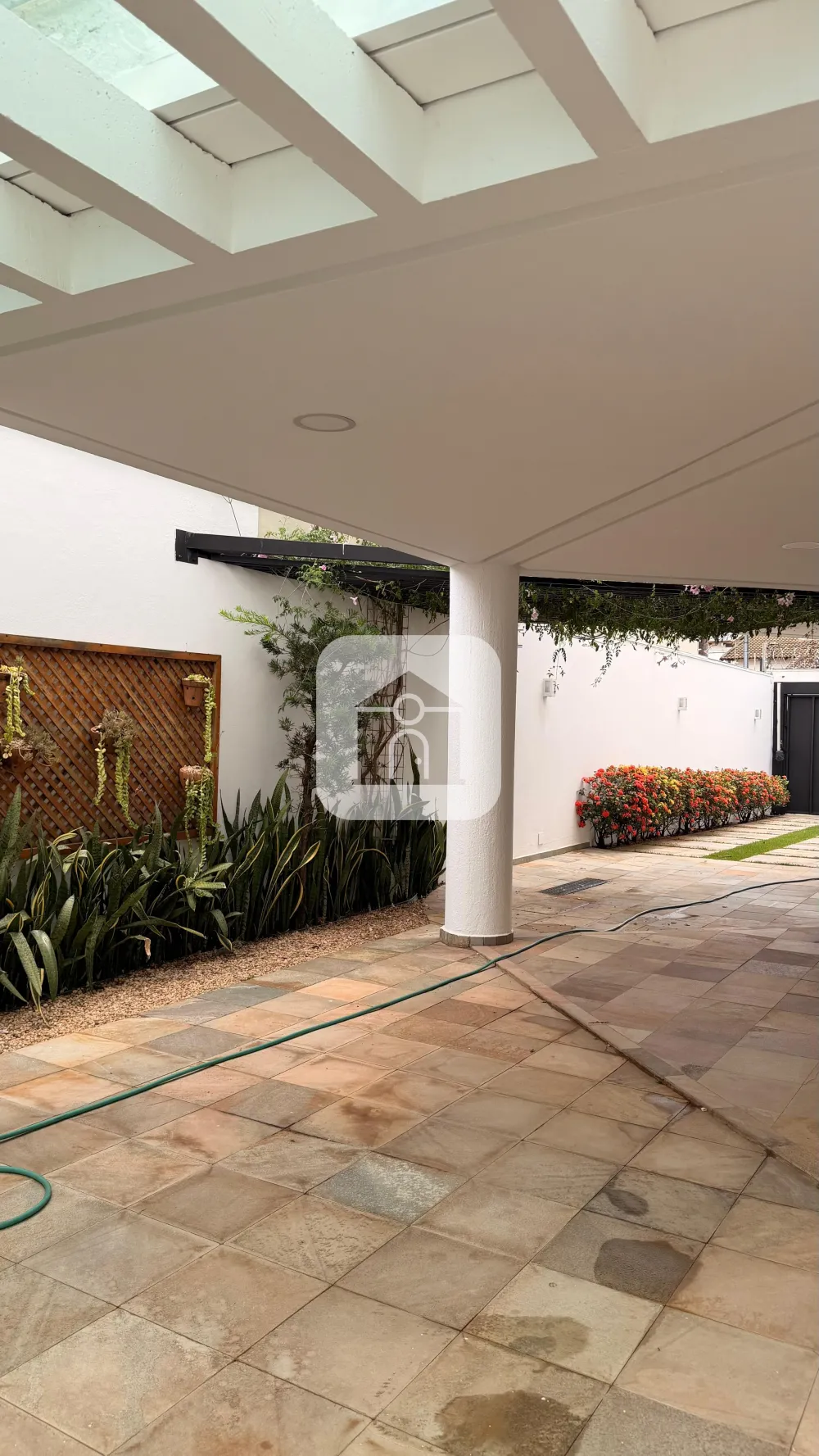 Alugar Casa / Padr&atilde;o em Uberl&acirc;ndia R$ 8.900,00 - Foto 31