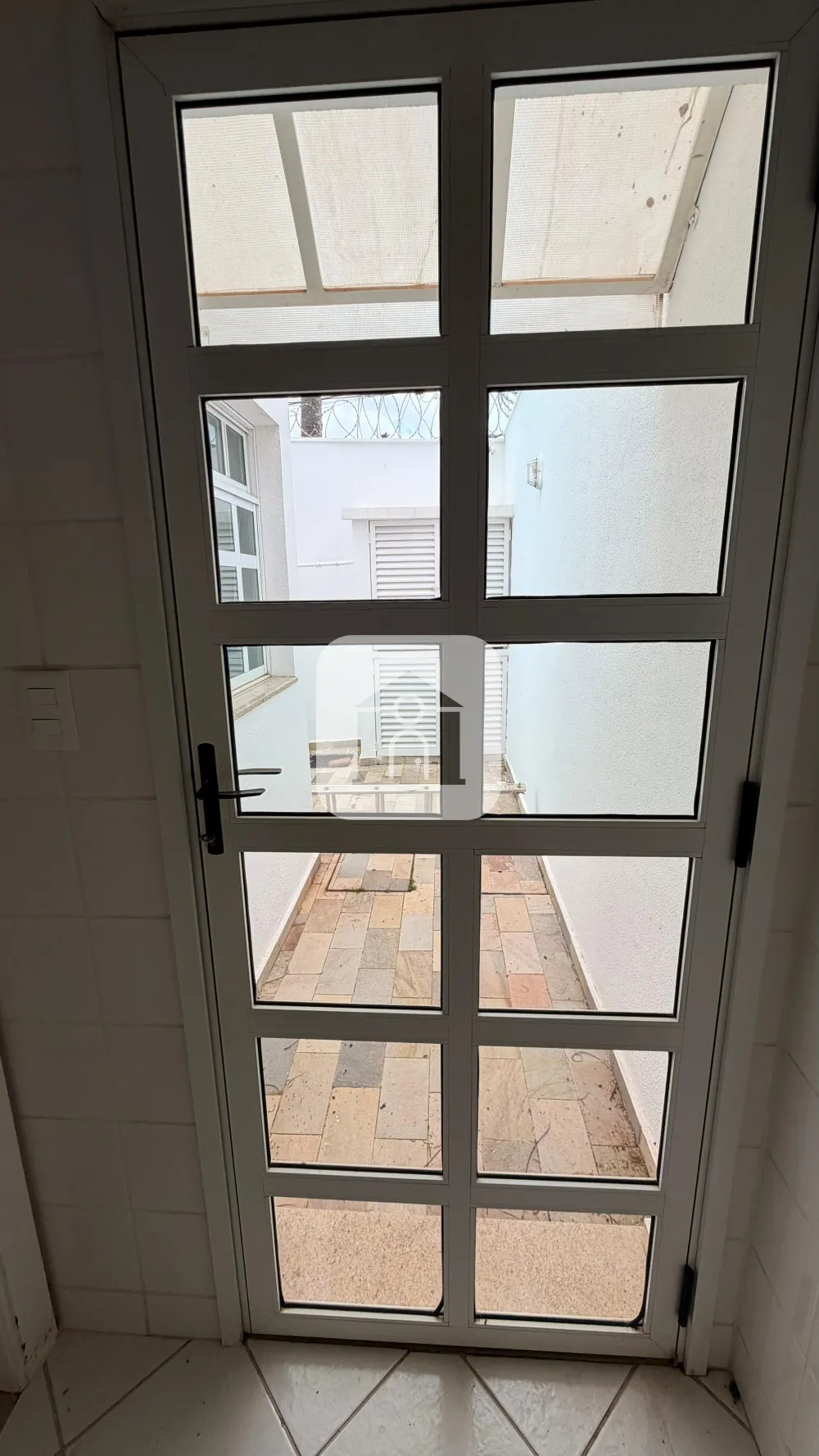 Alugar Casa / Padr&atilde;o em Uberl&acirc;ndia R$ 8.900,00 - Foto 34