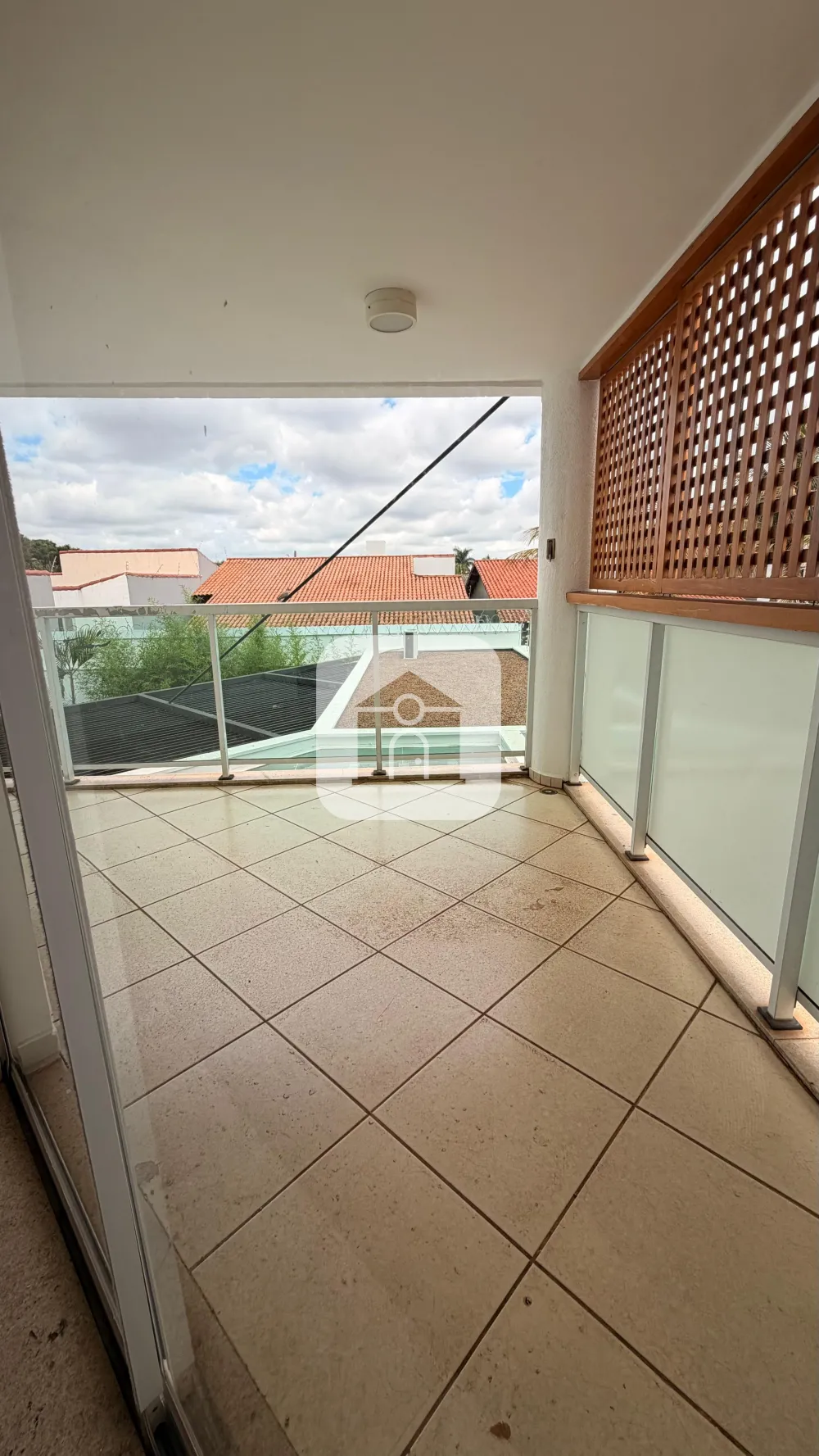 Alugar Casa / Padr&atilde;o em Uberl&acirc;ndia R$ 8.900,00 - Foto 37