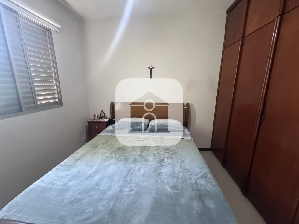 Alugar Apartamento / Padr&atilde;o em Uberlandia R$ 2.100,00 - Foto 8