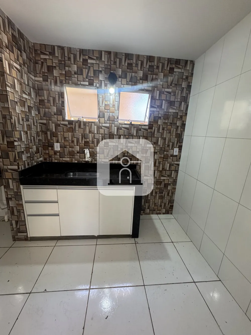 Alugar Apartamento / Padr&atilde;o em Uberlandia R$ 1.100,00 - Foto 3