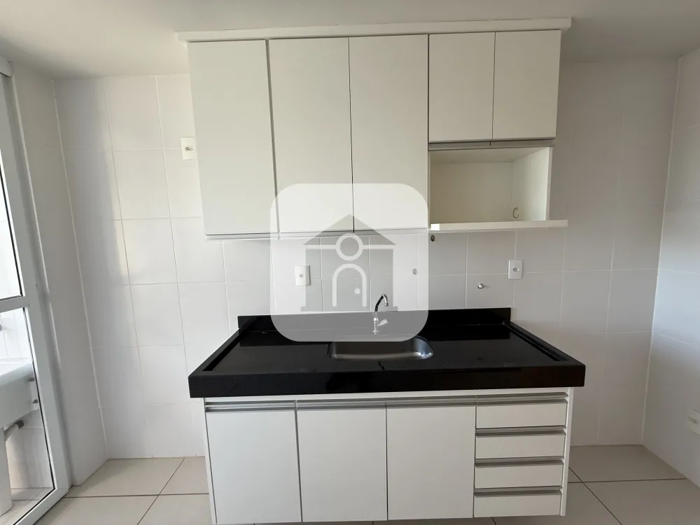 Alugar Apartamento / Padr&atilde;o em Uberl&acirc;ndia R$ 2.800,00 - Foto 6