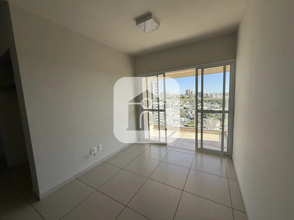 Alugar Apartamento / Padr&atilde;o em Uberl&acirc;ndia R$ 2.800,00 - Foto 4