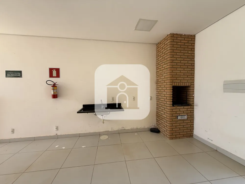 Alugar Apartamento / Padr&atilde;o em Uberl&acirc;ndia R$ 1.950,00 - Foto 1