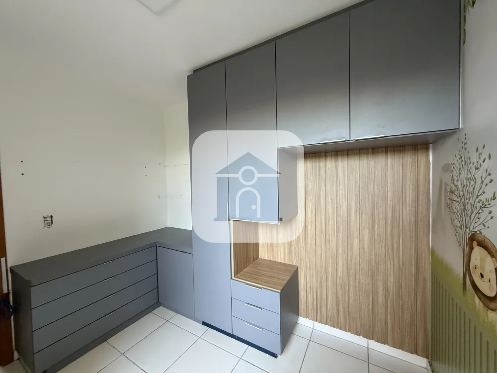 Alugar Apartamento / Padr&atilde;o em Uberl&acirc;ndia R$ 1.950,00 - Foto 12