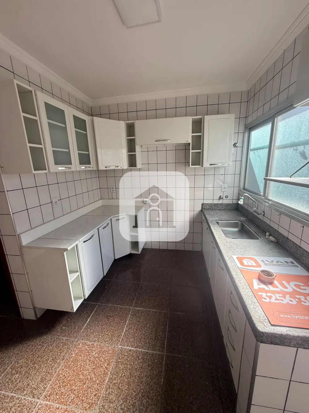 Alugar Apartamento / Sobrado em Uberl&acirc;ndia R$ 2.700,00 - Foto 4