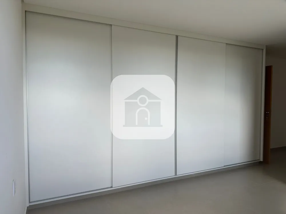 Alugar Casa / Sobrado em Uberl&acirc;ndia R$ 5.800,00 - Foto 3