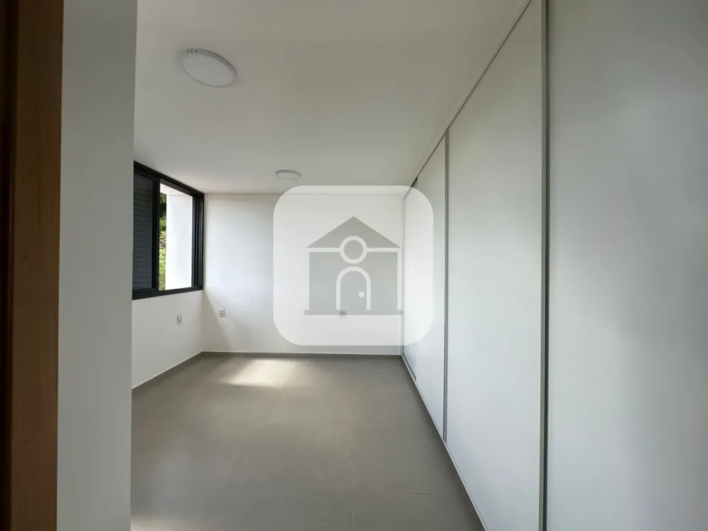 Alugar Casa / Sobrado em Uberl&acirc;ndia R$ 5.800,00 - Foto 6