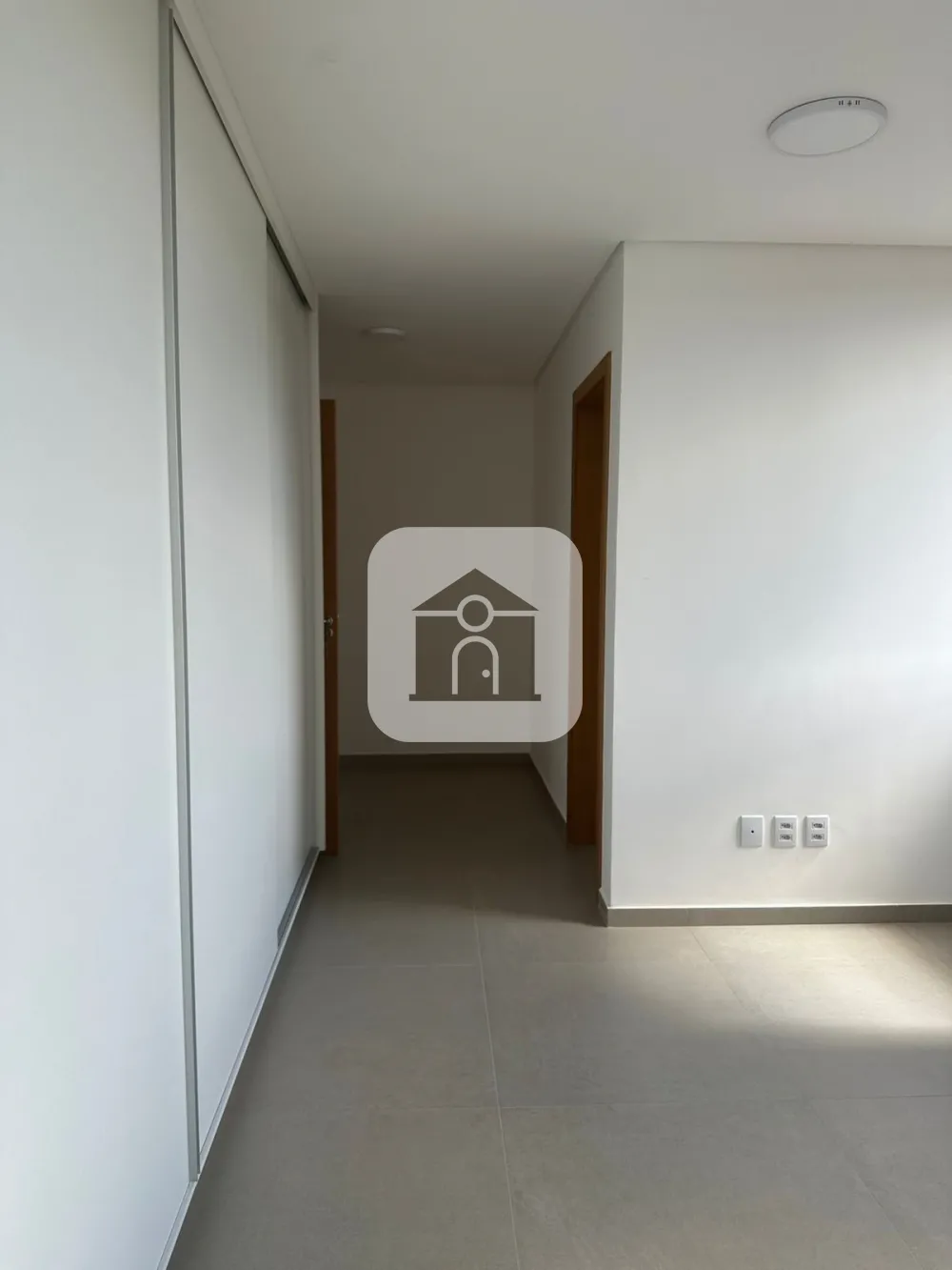 Alugar Casa / Sobrado em Uberl&acirc;ndia R$ 5.800,00 - Foto 7