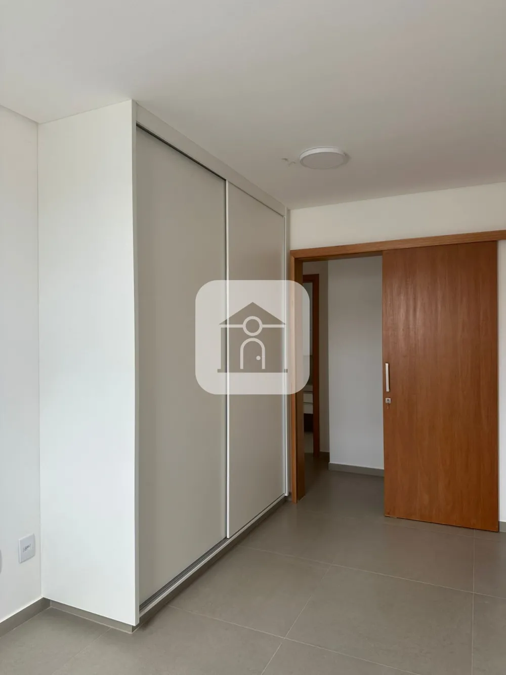 Alugar Casa / Sobrado em Uberl&acirc;ndia R$ 5.800,00 - Foto 11