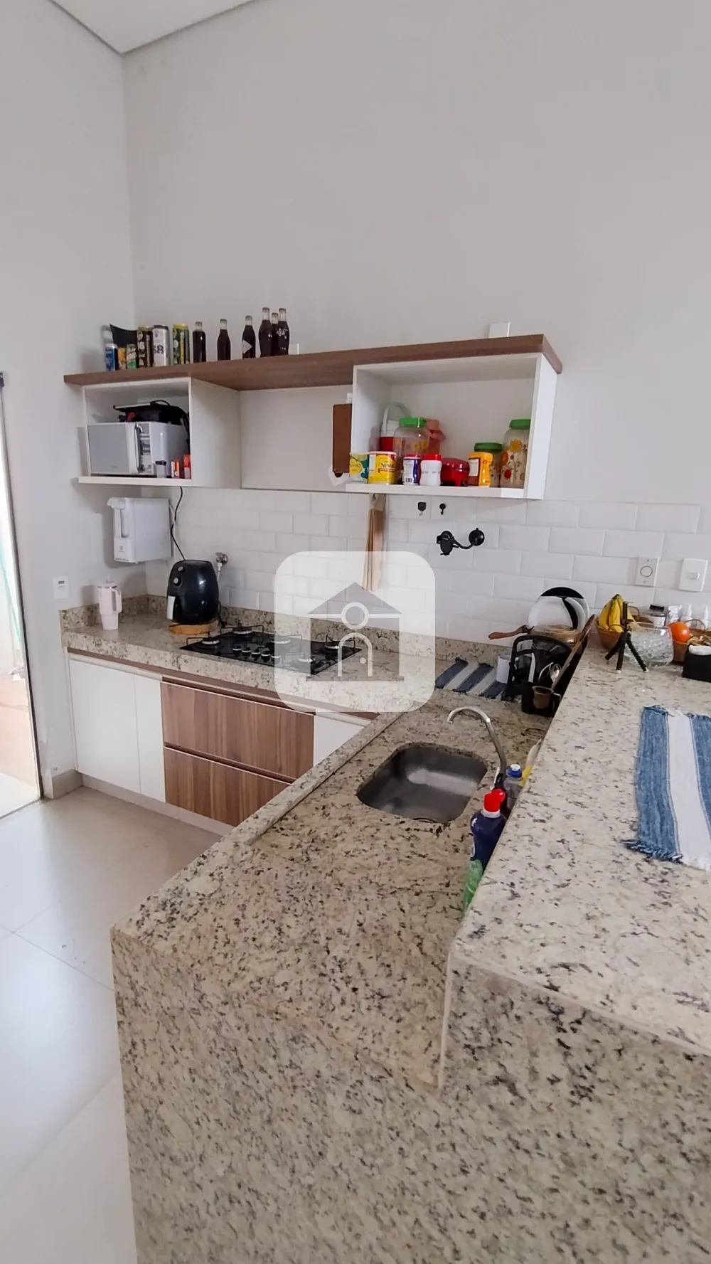 Alugar Casa / Padr&atilde;o em Uberl&acirc;ndia R$ 1.600,00 - Foto 6