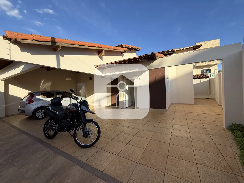 Alugar Casa / Padr&atilde;o em Uberl&acirc;ndia R$ 3.600,00 - Foto 8