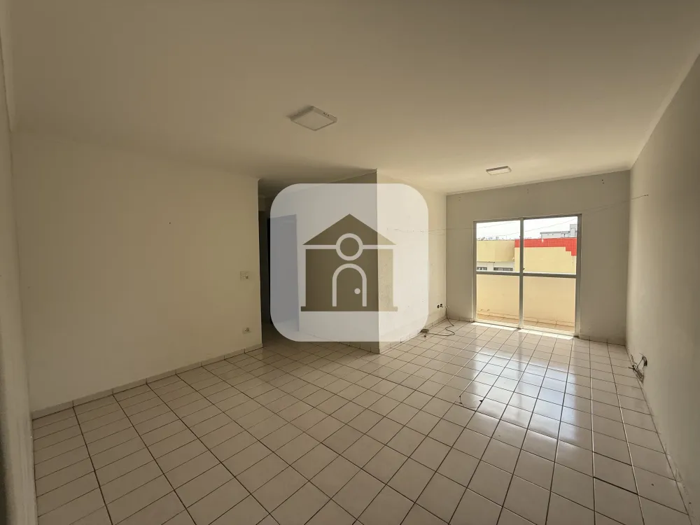 Alugar Apartamento / Padr&atilde;o em Uberl&acirc;ndia R$ 1.650,00 - Foto 3