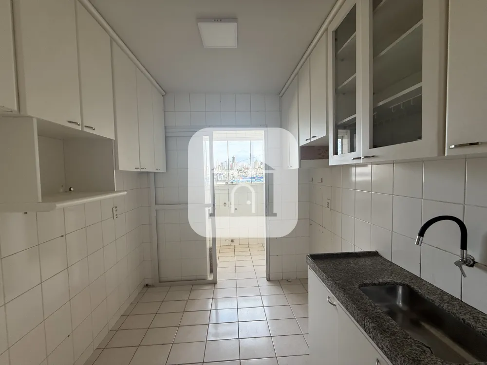 Alugar Apartamento / Padr&atilde;o em Uberl&acirc;ndia R$ 1.650,00 - Foto 9