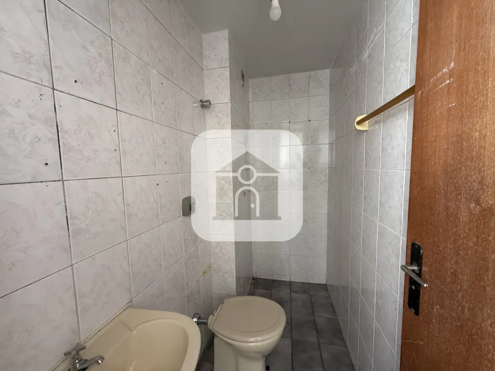 Alugar Apartamento / Padr&atilde;o em Uberl&acirc;ndia R$ 1.650,00 - Foto 11
