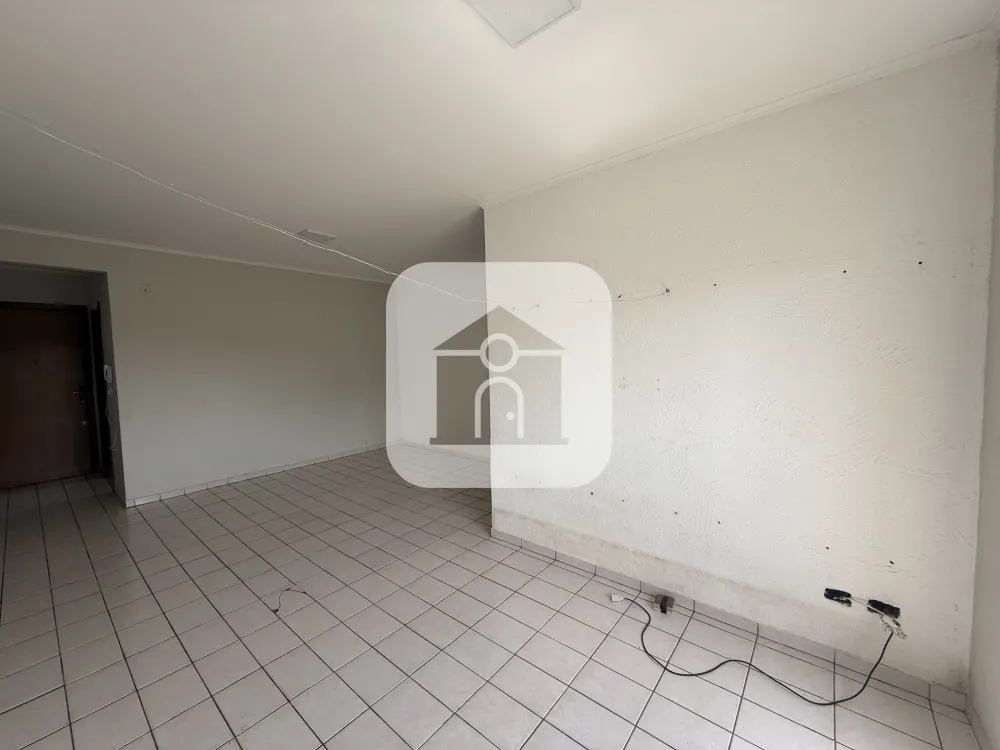 Alugar Apartamento / Padr&atilde;o em Uberl&acirc;ndia R$ 1.650,00 - Foto 13