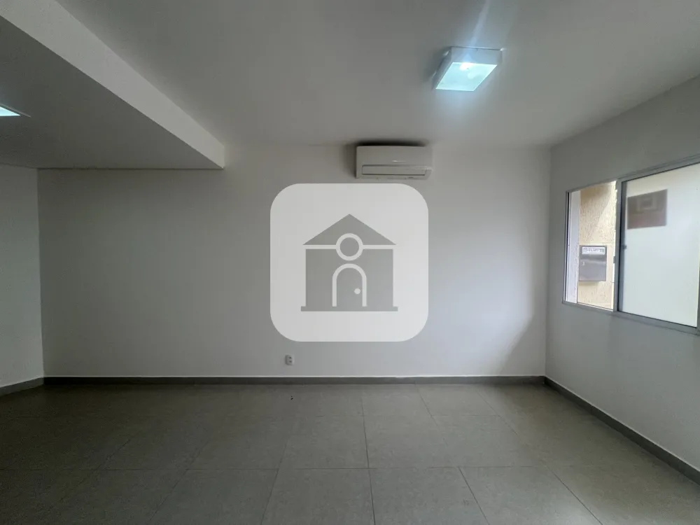 Alugar Casa / Condom&iacute;nio ou Loteamento Fechado em Uberl&acirc;ndia R$ 3.900,00 - Foto 9