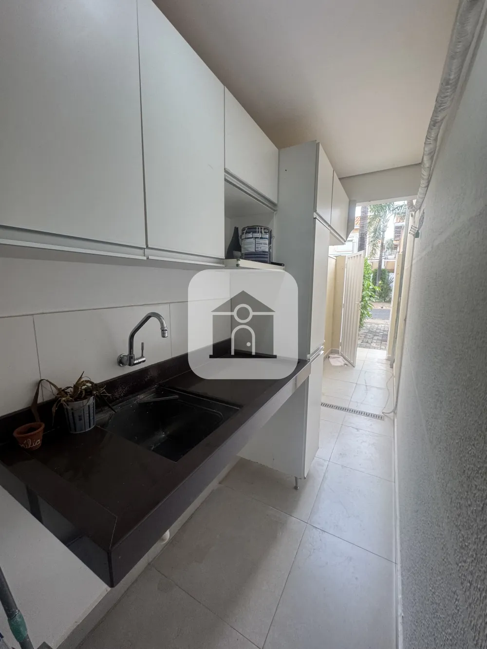 Alugar Casa / Condom&iacute;nio ou Loteamento Fechado em Uberl&acirc;ndia R$ 3.900,00 - Foto 11