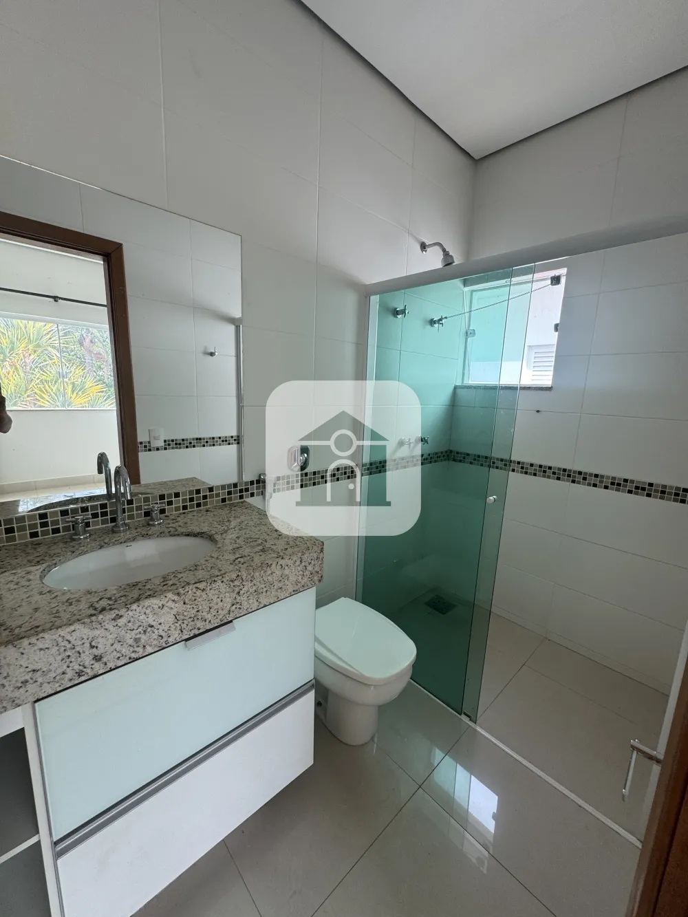 Alugar Casa / Condom&iacute;nio ou Loteamento Fechado em Uberlandia R$ 12.000,00 - Foto 7