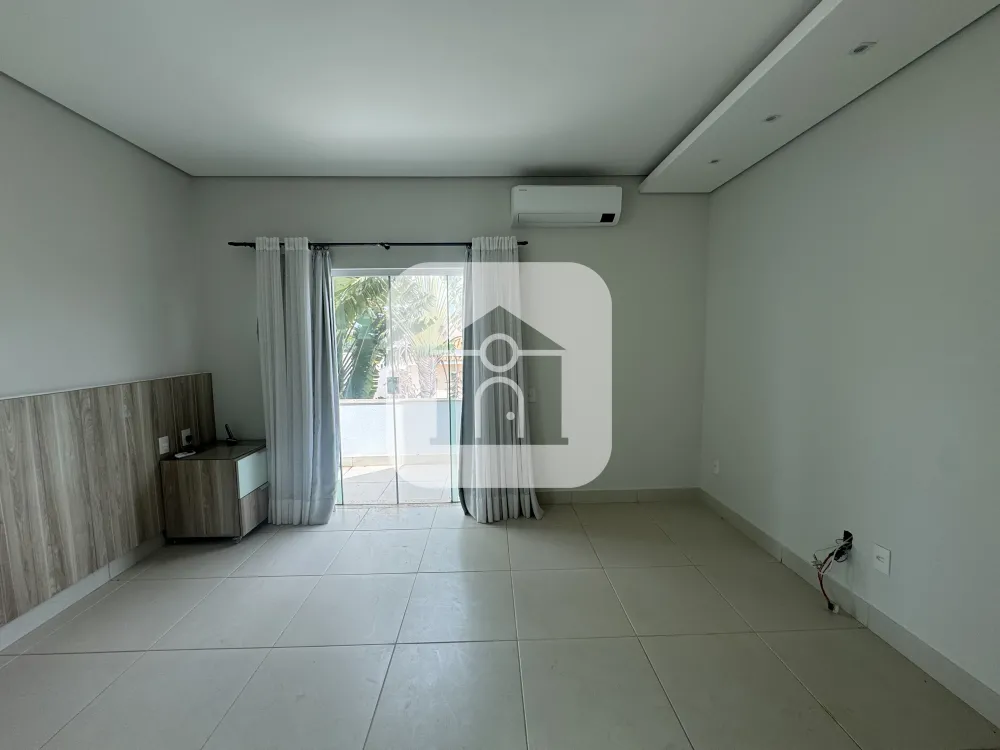 Alugar Casa / Condom&iacute;nio ou Loteamento Fechado em Uberlandia R$ 12.000,00 - Foto 9
