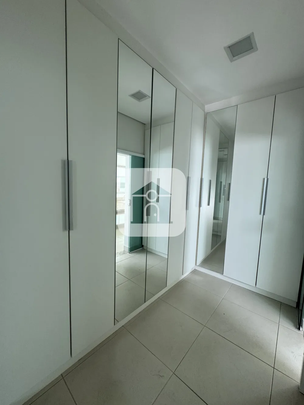 Alugar Casa / Condom&iacute;nio ou Loteamento Fechado em Uberlandia R$ 12.000,00 - Foto 11