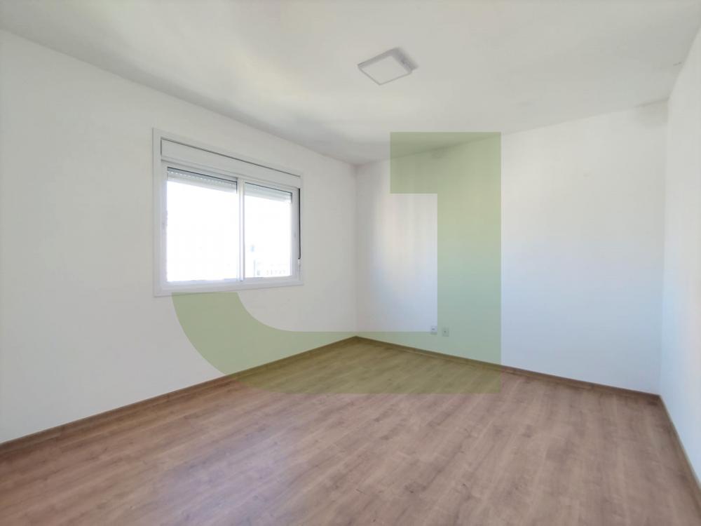 Alugar Apartamento / Padr&atilde;o em S&atilde;o Leopoldo R$ 2.800,00 - Foto 3