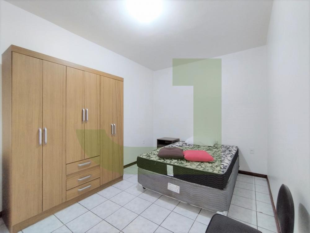 Alugar Apartamento / Padr&atilde;o em S&atilde;o Leopoldo R$ 1.190,00 - Foto 4