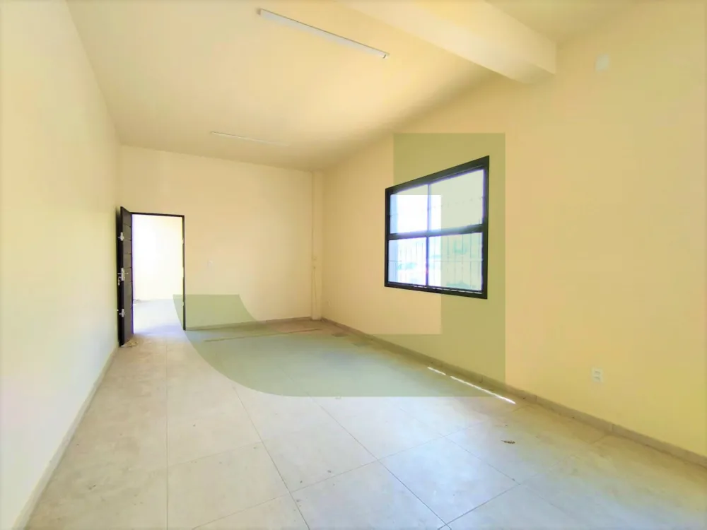 Alugar Comercial / Pr&eacute;dio em S&atilde;o Leopoldo R$ 6.500,00 - Foto 4