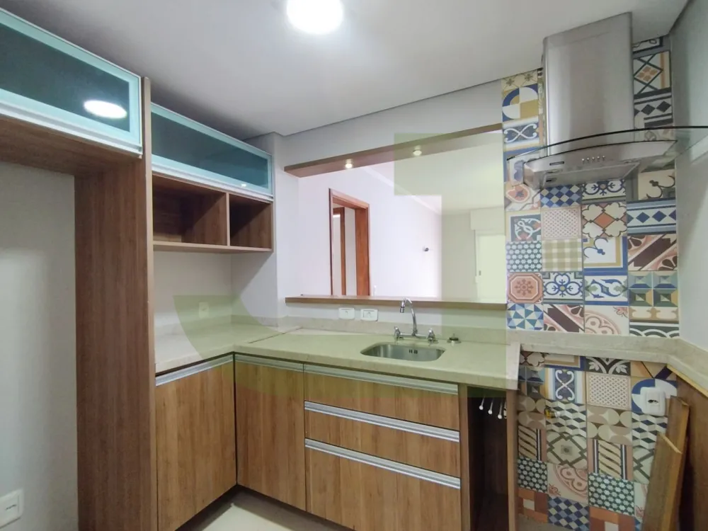 Alugar Apartamento / Padr&atilde;o em S&atilde;o Leopoldo R$ 1.800,00 - Foto 6