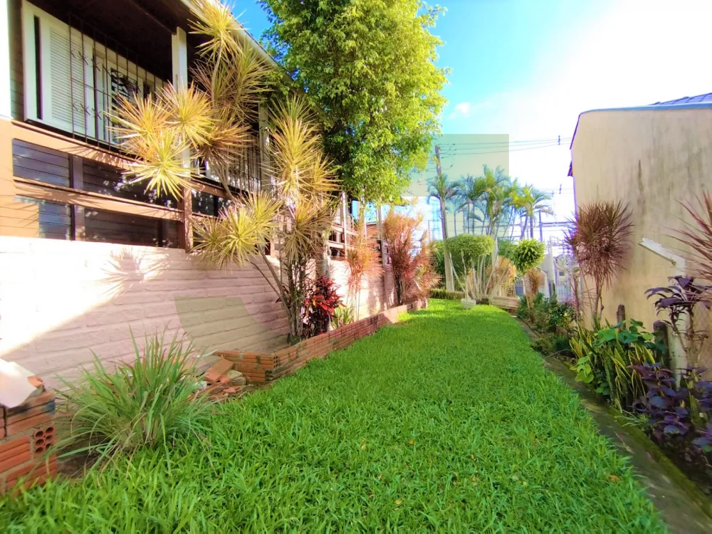 Alugar Casa / Residencial em S&atilde;o Leopoldo R$ 1.800,00 - Foto 14