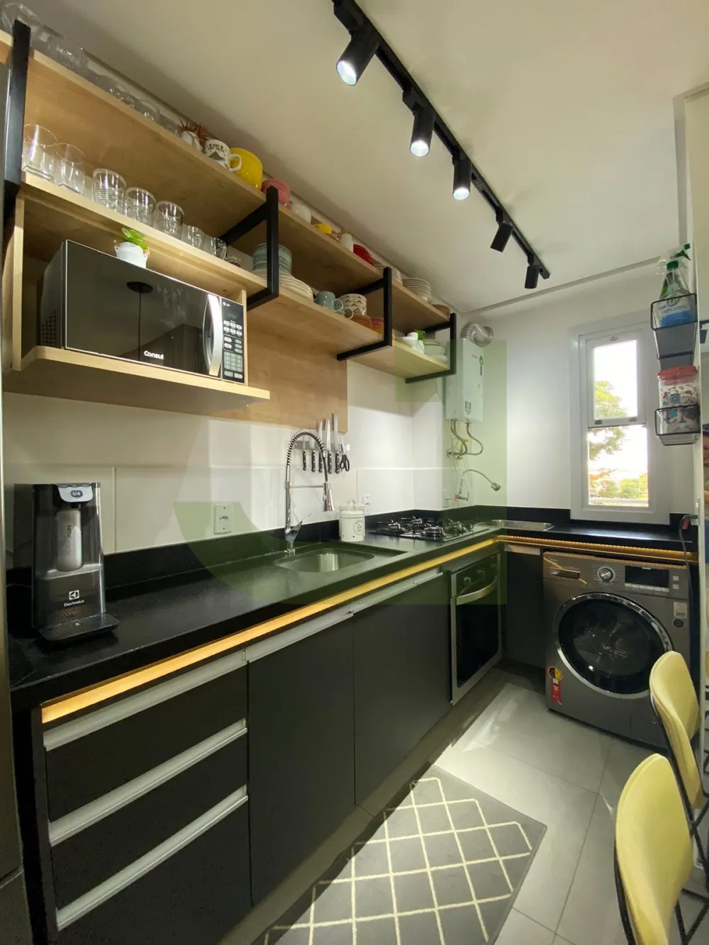 Alugar Apartamento / Padr&atilde;o em S&atilde;o Leopoldo R$ 2.800,00 - Foto 3