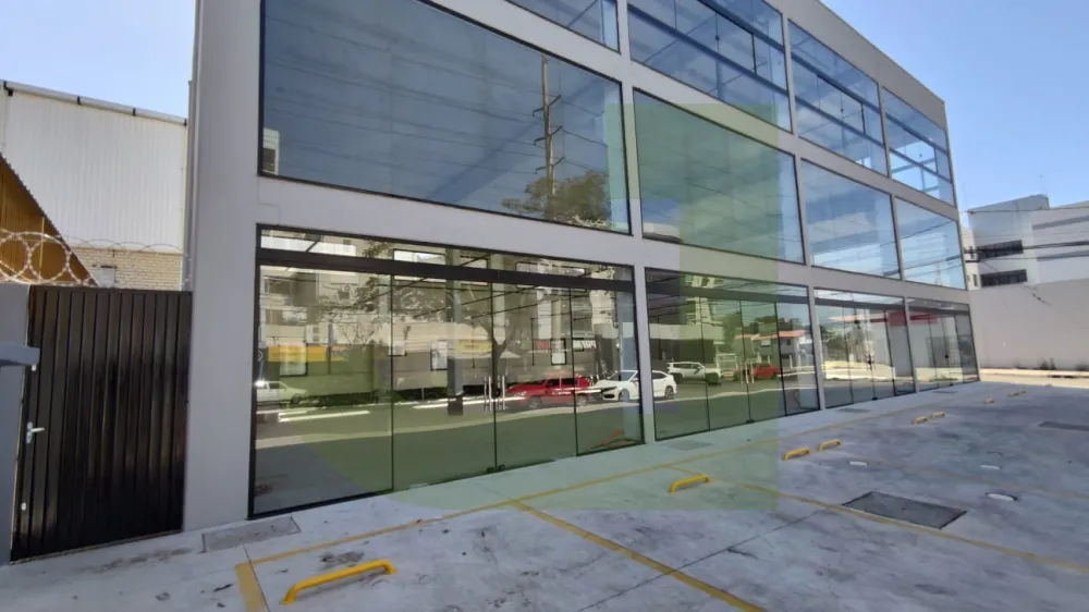 Alugar Comercial / Loja em Novo Hamburgo R$ 12.000,00 - Foto 4