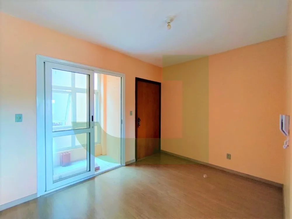 Alugar Apartamento / Padr&atilde;o em S&atilde;o Leopoldo R$ 1.250,00 - Foto 2