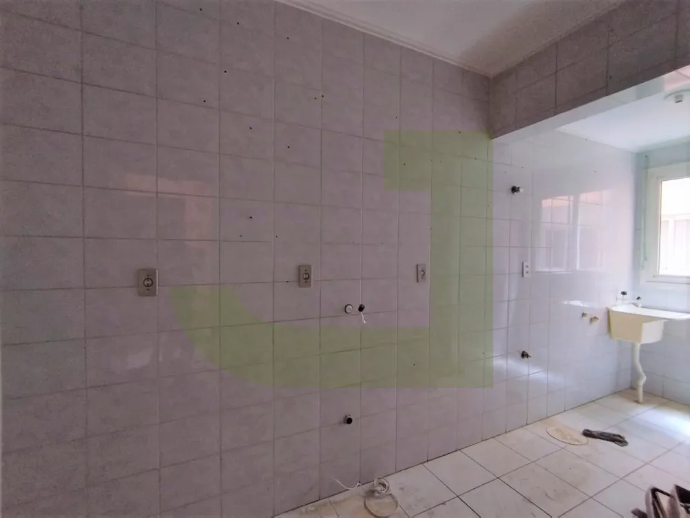 Alugar Apartamento / Padr&atilde;o em S&atilde;o Leopoldo R$ 1.250,00 - Foto 6