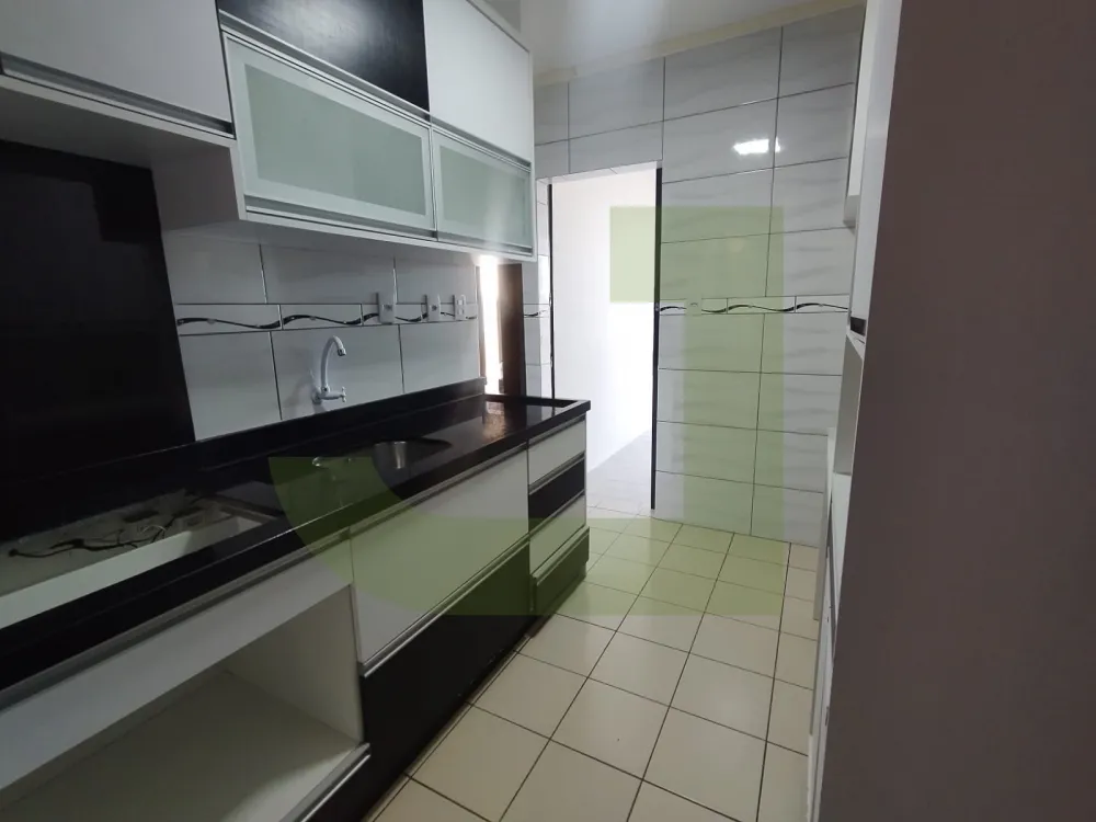 Alugar Casa / Condom&iacute;nio em S&atilde;o Leopoldo R$ 2.560,00 - Foto 9