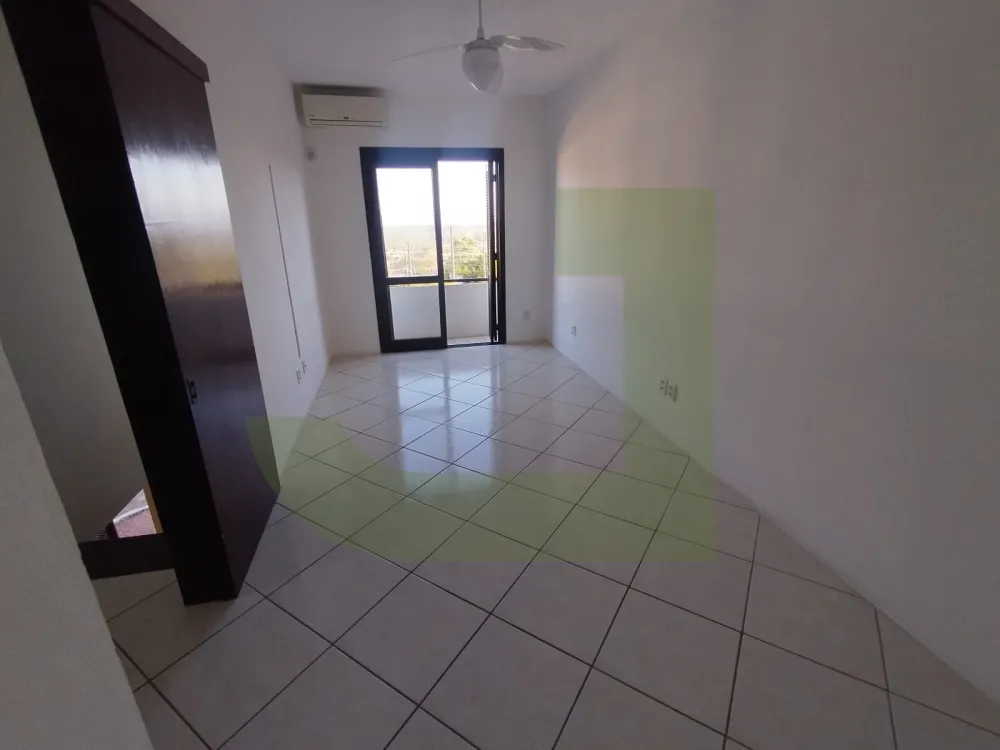 Alugar Casa / Condom&iacute;nio em S&atilde;o Leopoldo R$ 2.560,00 - Foto 13
