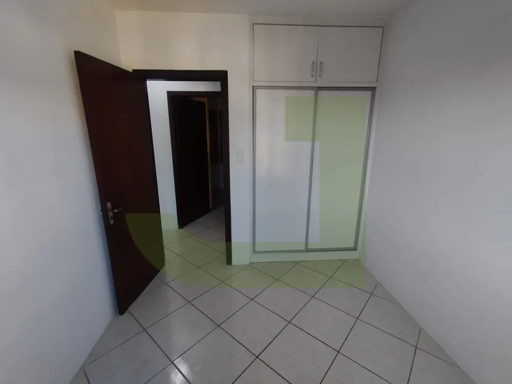 Alugar Casa / Condom&iacute;nio em S&atilde;o Leopoldo R$ 2.560,00 - Foto 24