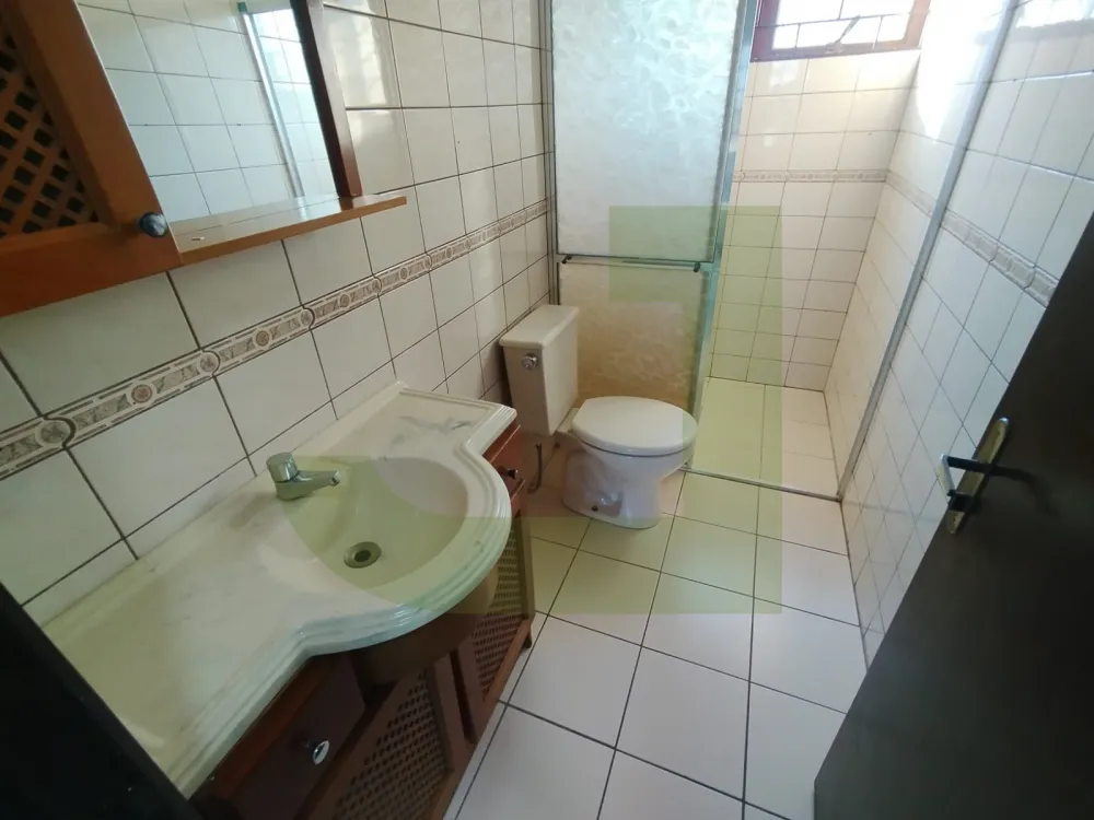 Alugar Casa / Condom&iacute;nio em S&atilde;o Leopoldo R$ 2.560,00 - Foto 26