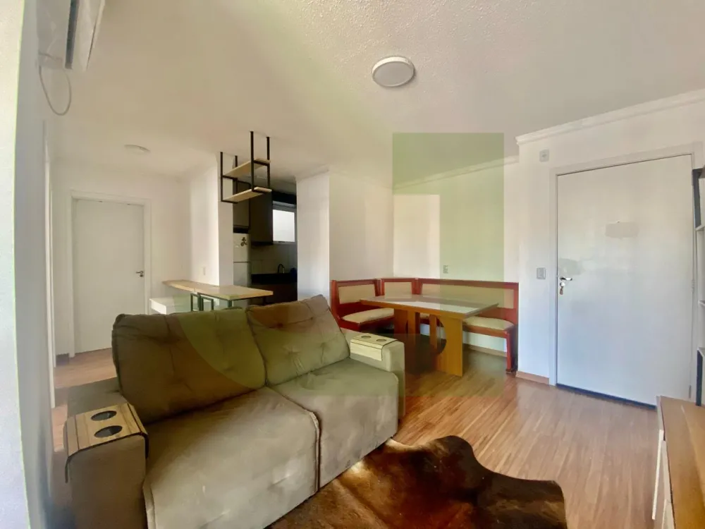 Comprar Apartamento / Padr&atilde;o em Novo Hamburgo R$ 260.000,00 - Foto 2